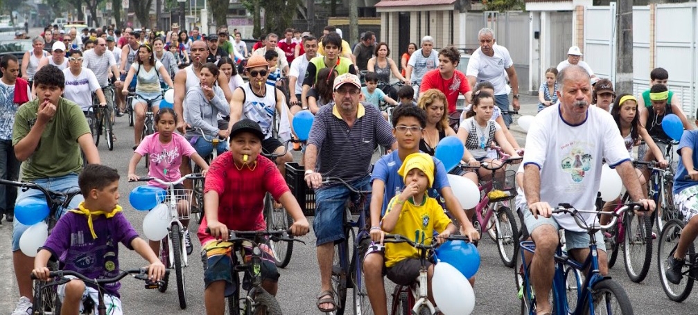 Paróquia de Nossa Senhora Aparecida promove passeio ciclístico
