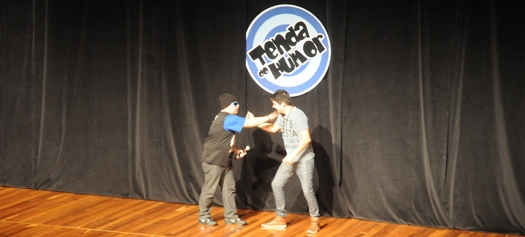 Tenda do Humor realiza apresentação neste sábado (12)