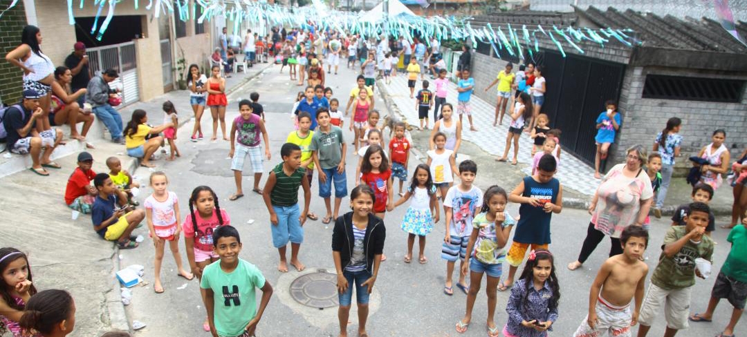Samu Kids leva diversão para crianças da Área Continental de Santos