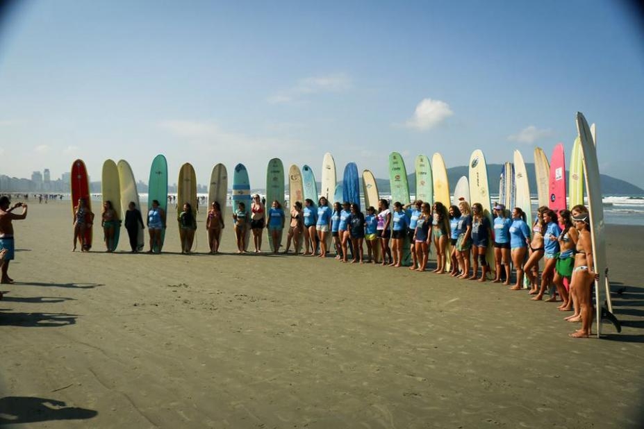 Conferência Internacional de Surf reúne representantes de vários países em Santos | Jornal da Orla