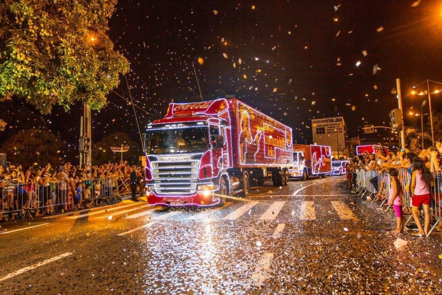 Caravana de Natal Coca-Cola passa por São Vicente em 13 de dezembro