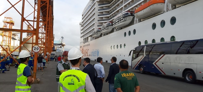 Embarcações no Porto de Santos recebem fiscalização sobre descarte de resíduos | Jornal da Orla