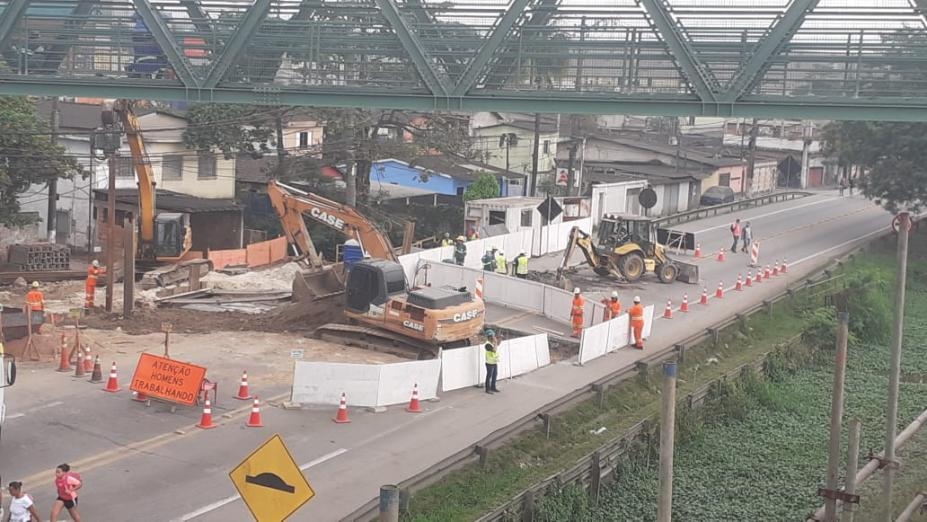 Aguardadas há décadas, obras de drenagem na Zona Noroeste de Santos já começaram