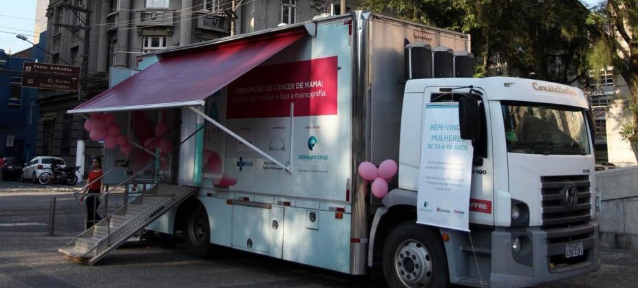 Caminhão da Mamografia atende até a próxima semana em Santos