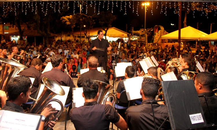 Banda Marcial de Itanhaém faz concerto inspirado nas discotecas | Jornal da Orla
