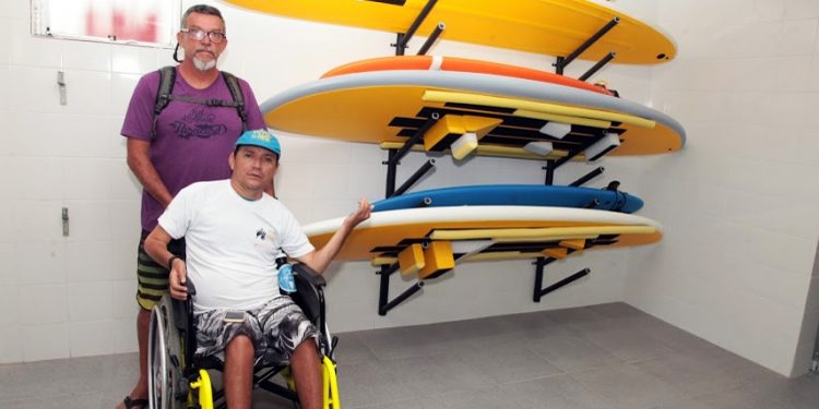Escola de Surf Adaptado em Santos será inaugurada dia 2