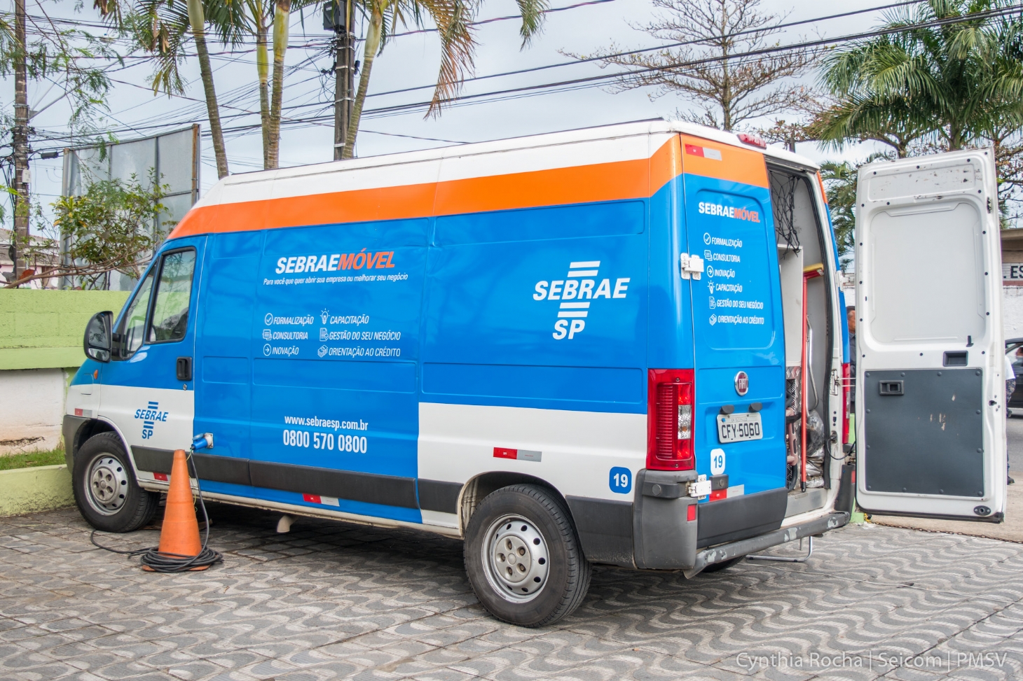 Sebrae Móvel oferece atendimento a empreendedores de São Vicente