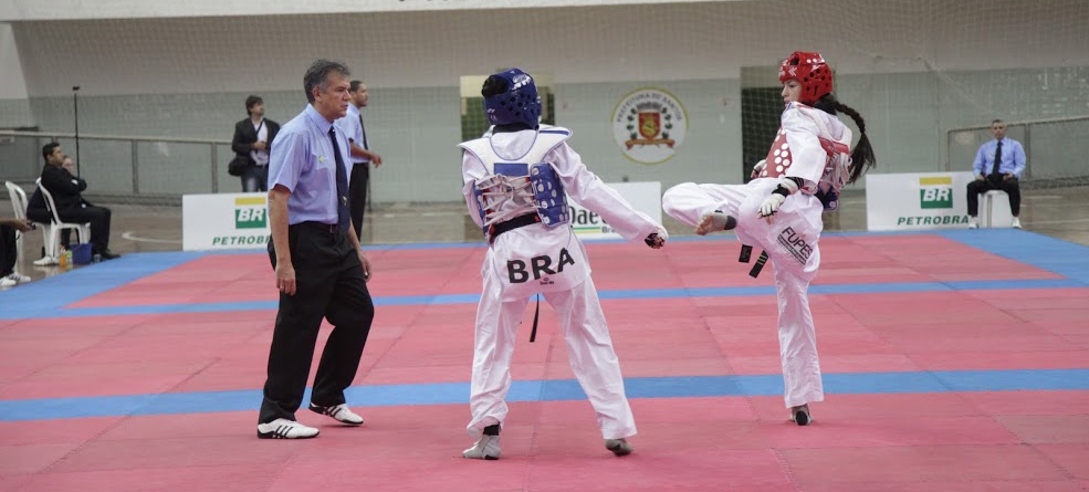 Arena Santos abre 750 vagas para cursos esportivos