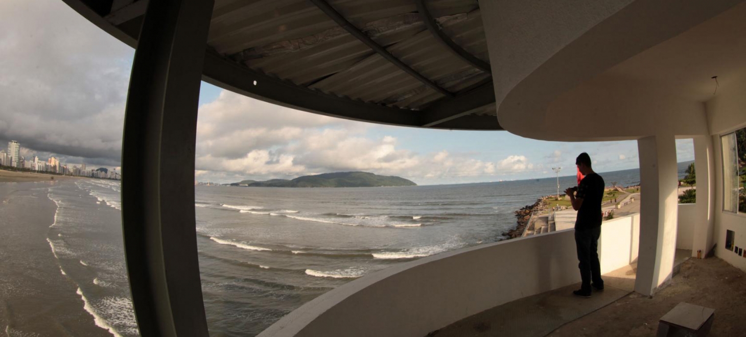 Obra de nova torre de jurados de surfe em Santos está na reta final | Jornal da Orla