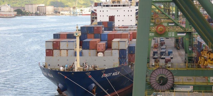 Movimento de cargas no Porto de Santos cresce em maio | Jornal da Orla