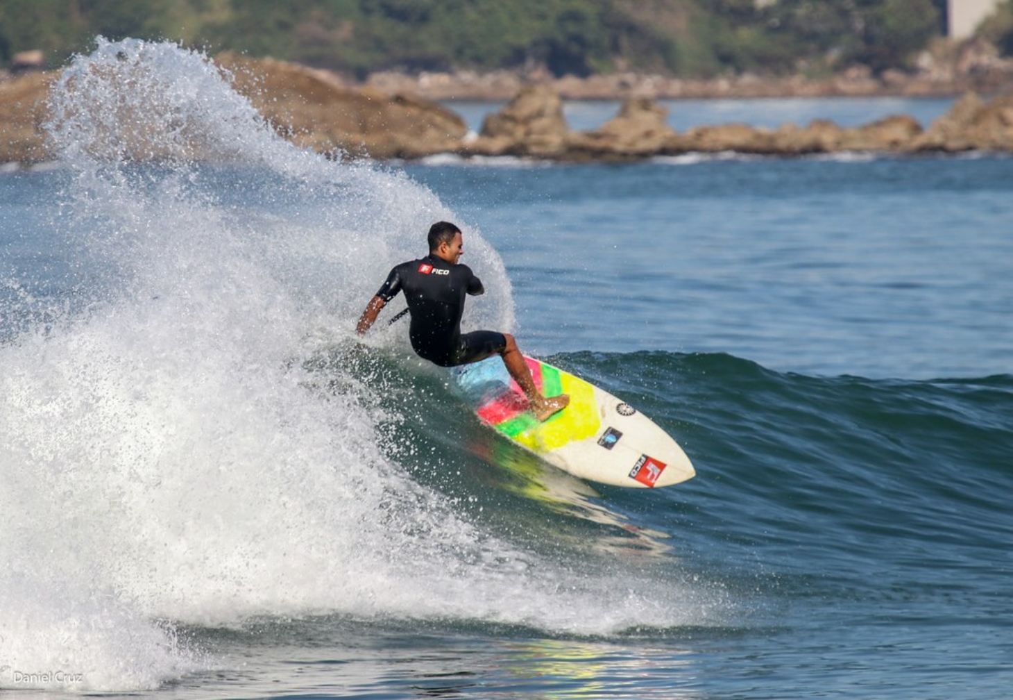 Surfista de Guarujá disputa Jogos Pan-Americanos no Peru | Jornal da Orla