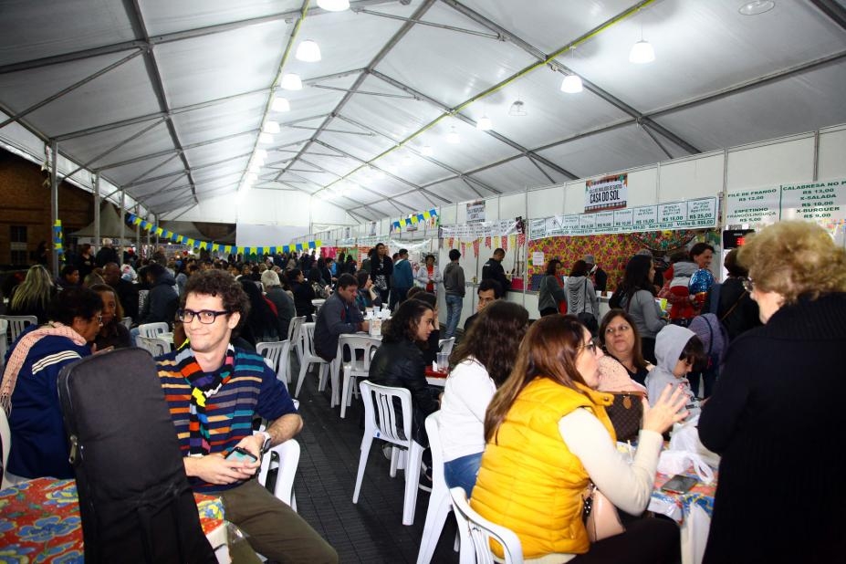Festa Inverno traz música, diversão e comidas típicas no fim de semana