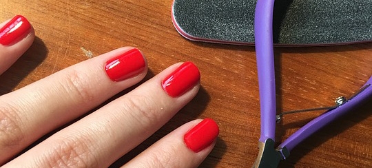 Fundo Social de Santos abre inscrições para curso de manicure