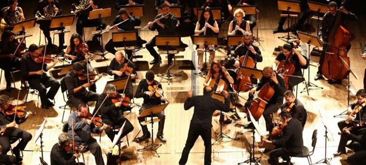 Orquestra Sinfônica de Santos apresenta concerto e premia solistas no Coliseu
