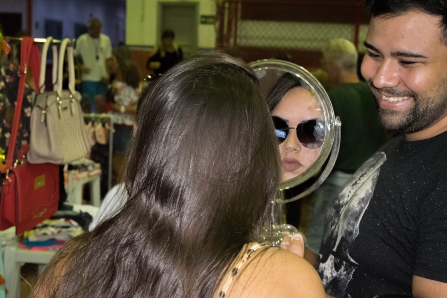 Feira de arte e compras agita o final de semana em Santos