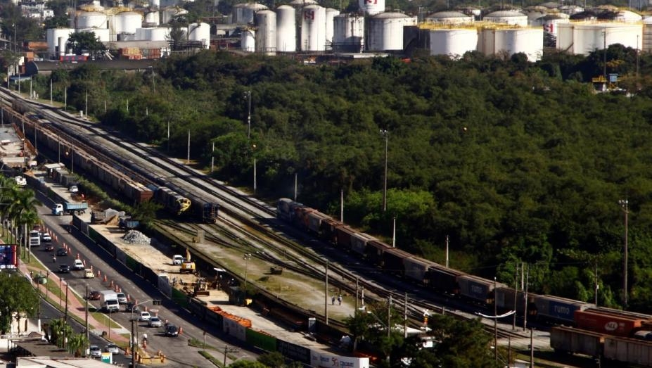 Santos reforça pedido para União executar obras na entrada da Cidade