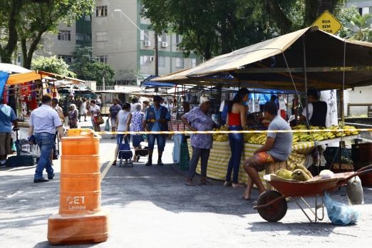 Moradores poderão definir local de feira em bairro de Santos