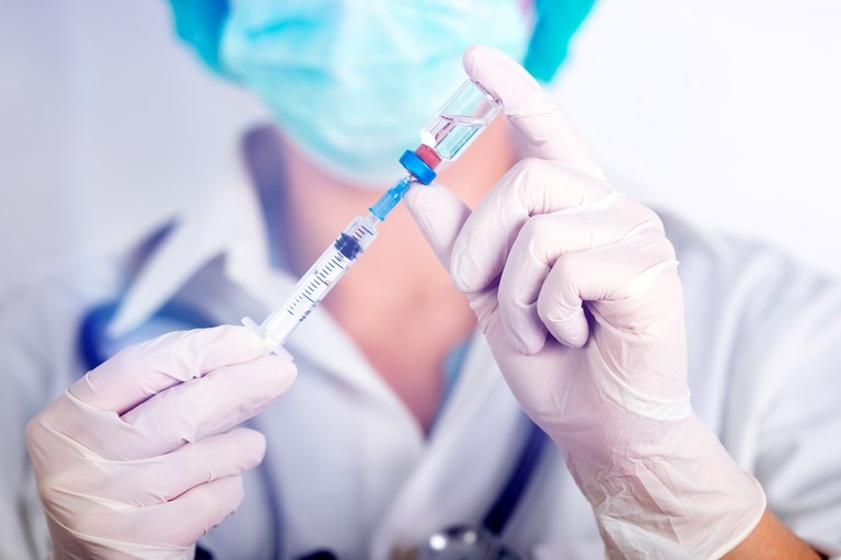Anvisa autoriza prosseguimento de testes com vacina contra a covid-19