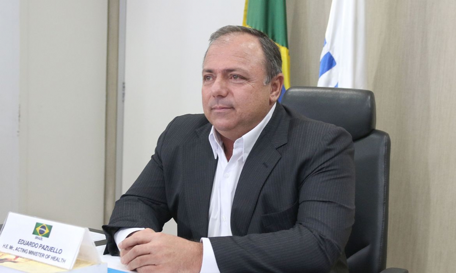 Volume de vacinas contra covid-19 ainda é insuficiente para atender o Brasil