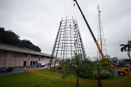 PG prepara decoração especial de Natal em diversos pontos da Cidade