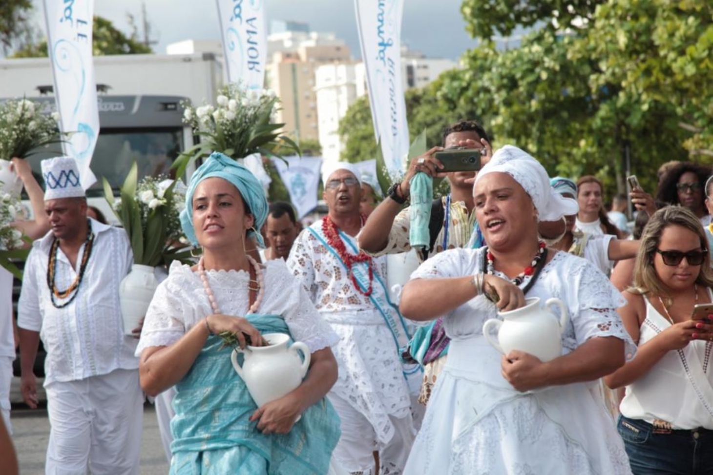Santos celebra 20 anos da procissão de Iemanjá na cidade | Jornal da Orla