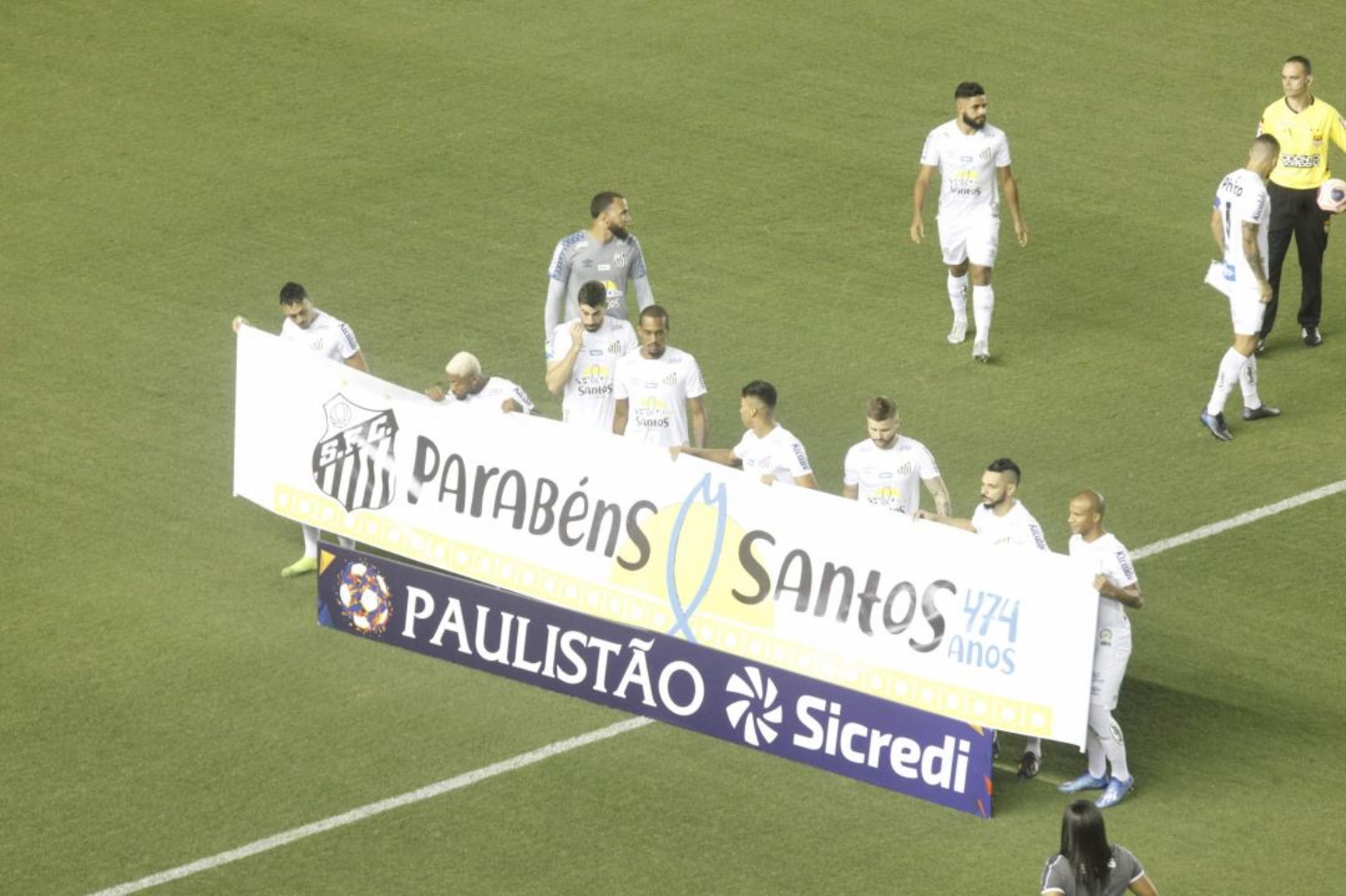 Santos FC homenageia os 474 anos da Cidade durante partida | Jornal da Orla