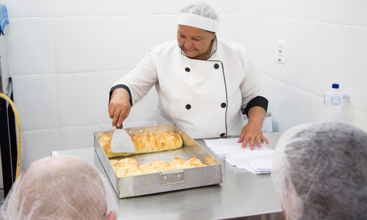 Fundo Social de Itanhaém abre inscrições para curso de produção de pães