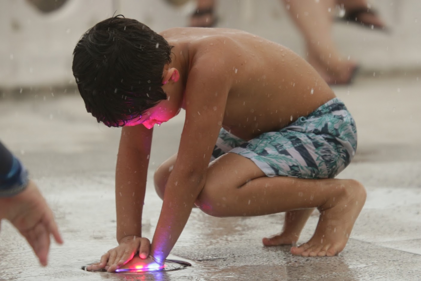 Fonte interativa na Ponta da Praia vai funcionar mais vezes durante o carnaval