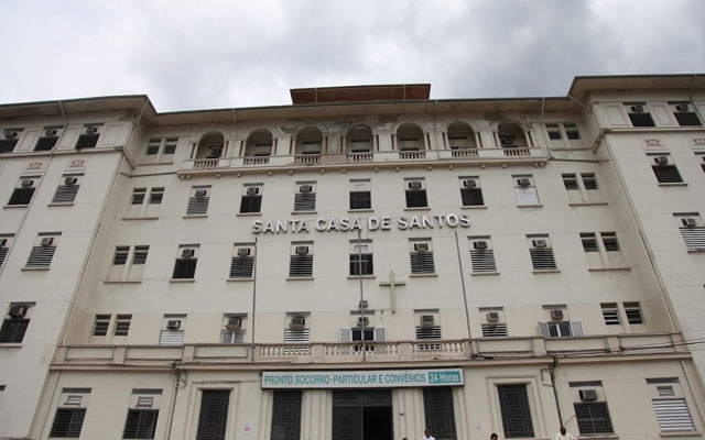 Santa Casa de Santos tem 18 pacientes suspeitos de coronavírus