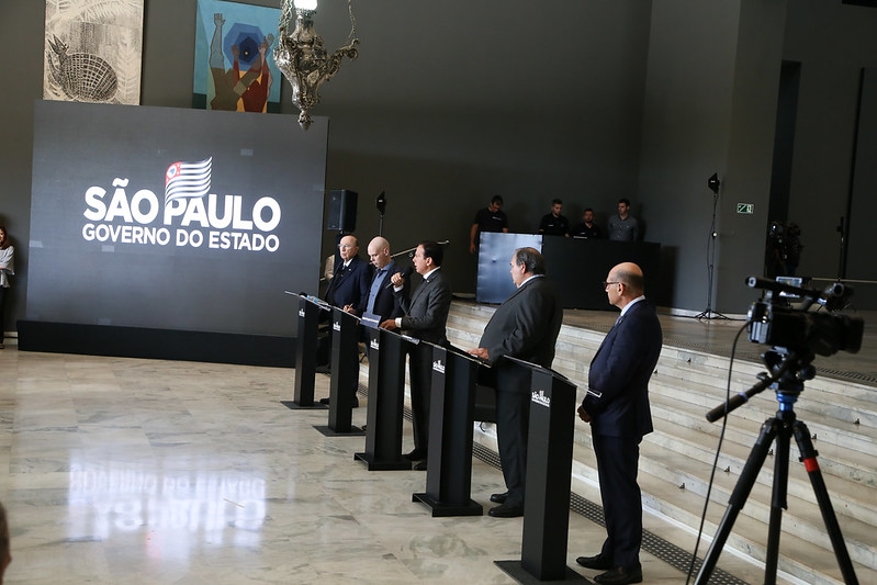 São Paulo anuncia rede de testes para coronavírus com até 2 mil exames diários