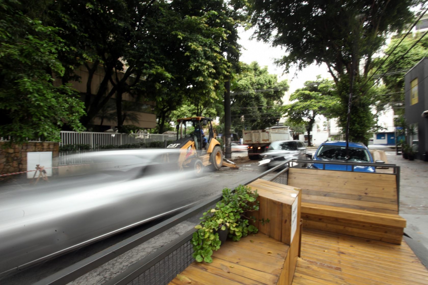 Começam as obras para implantação da Rua Gastronômica de Santos
