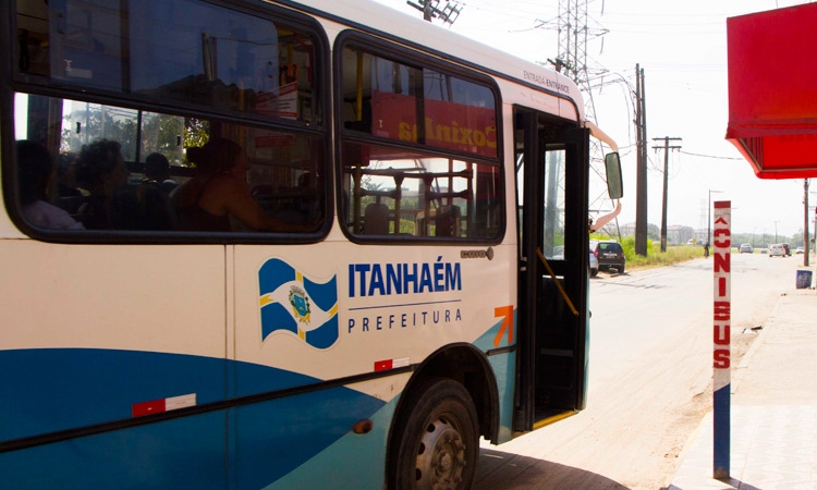 Transporte coletivo opera em horários especiais em Itanhaém