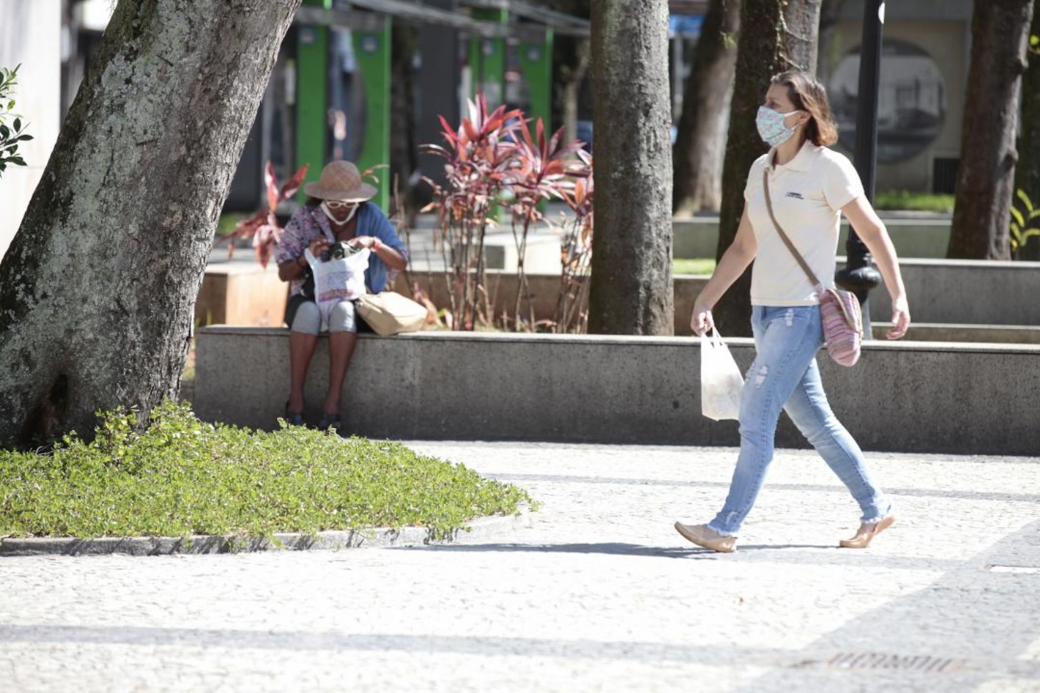 Começa nesta terça-feira a distribuição de máscaras nas policlínicas de Santos