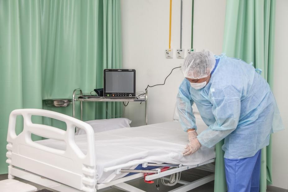 Leitos hospitalares e restrição de acesso à Baixada são solicitados ao Estado