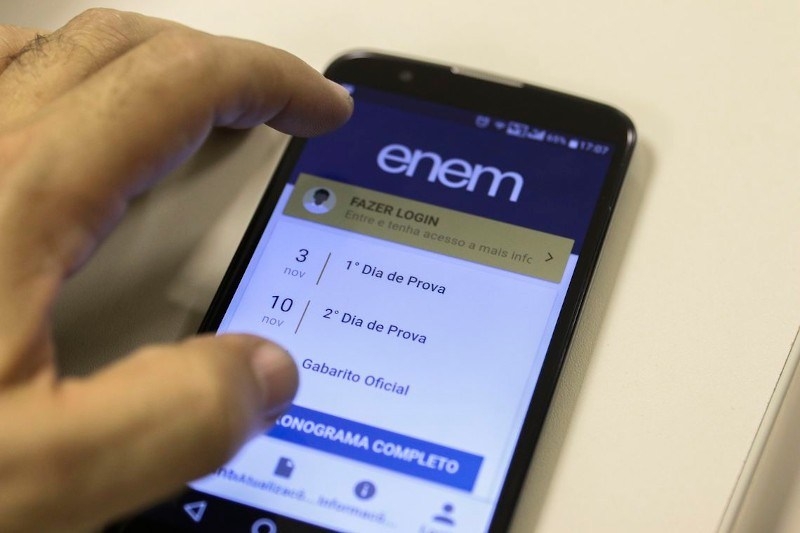 Ministério da Educação adia o Enem 2020