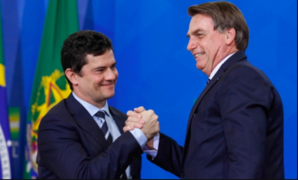 Aprovação de Bolsonaro cai 4 pontos após saída de Moro, diz pesquisa