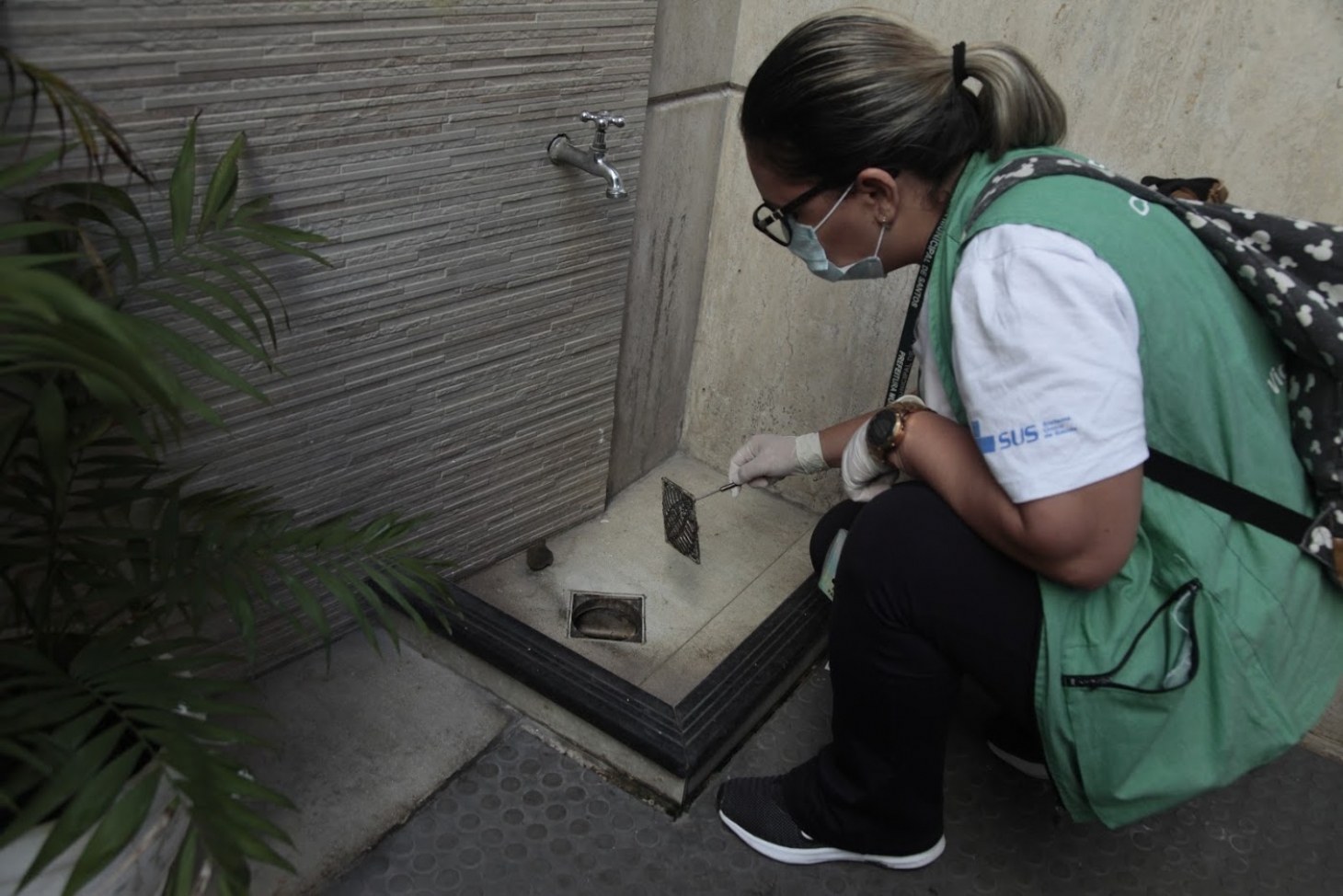 Mutirão da dengue no Embaré continua nesta quarta-feira (1º)