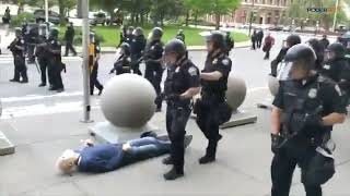 Policiais agridem idoso em ato antirracista nos EUA | Jornal da Orla