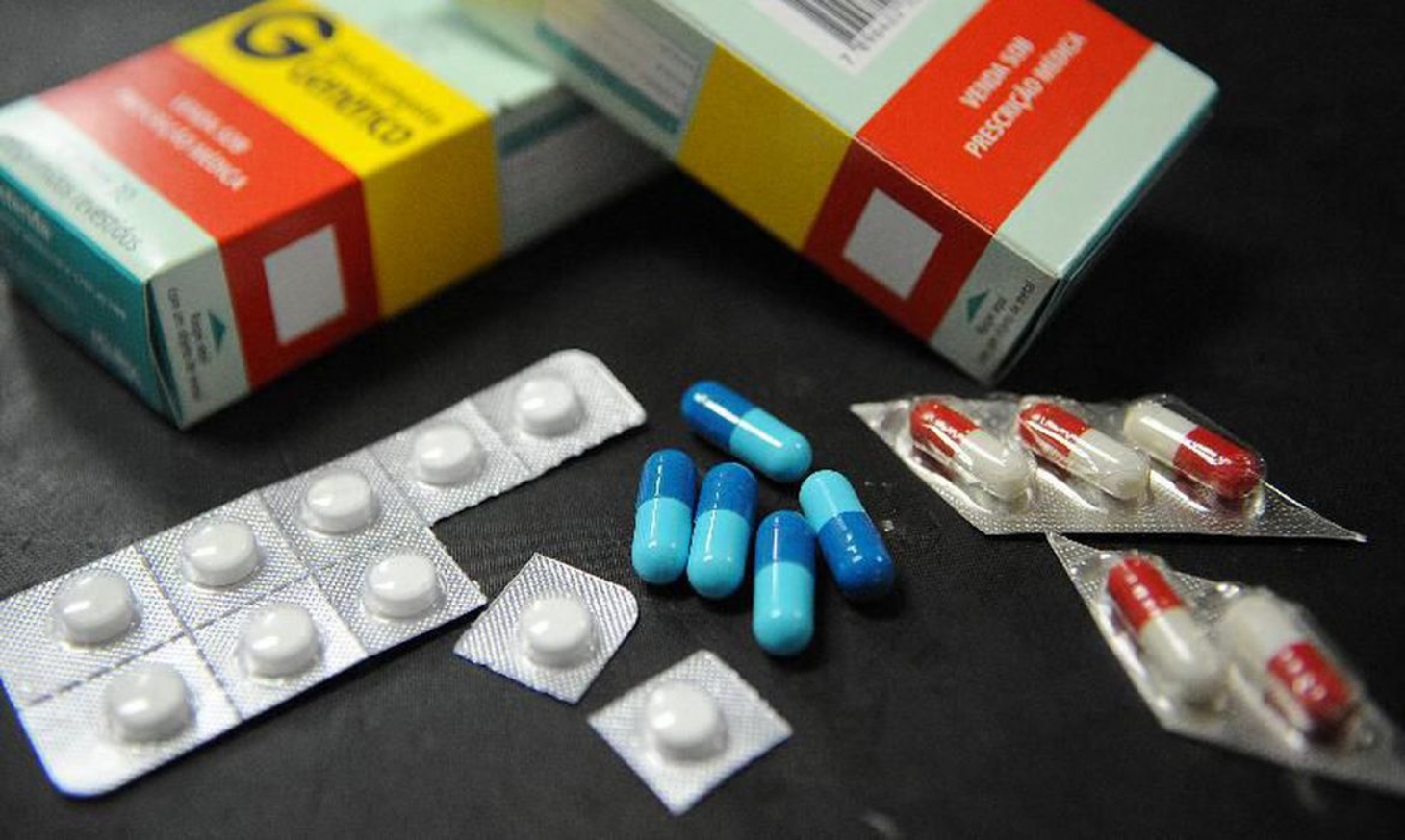 Medicamentos usados no combate à covid-19 têm tarifa de importação zeradas