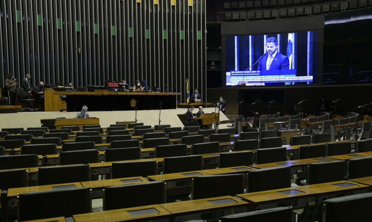 Senado aprova, com alterações, a MP do saque do FGTS | Jornal da Orla