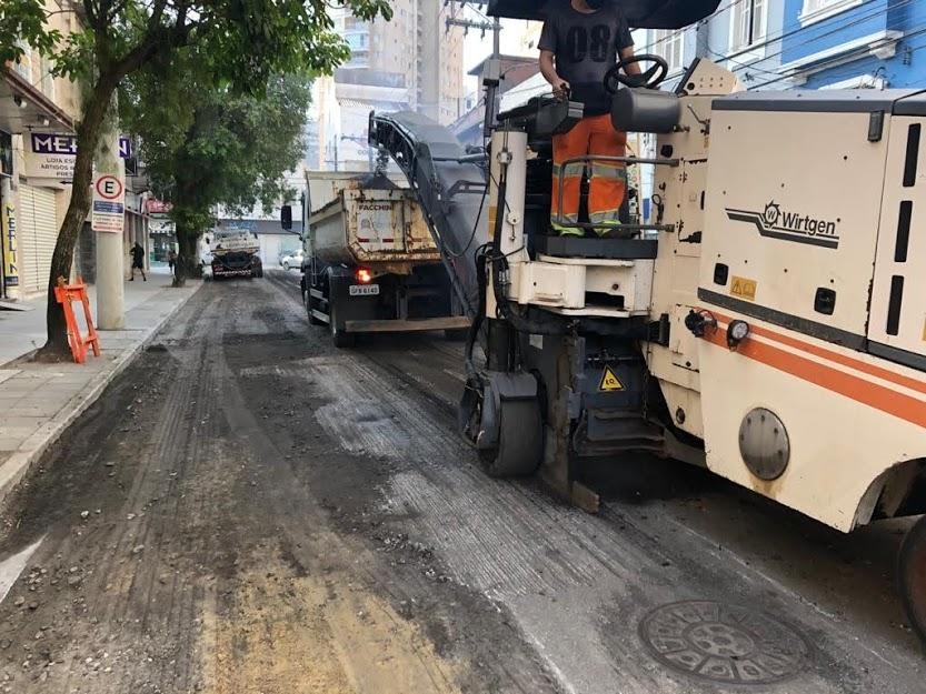 Rua do Gonzaga é preparada para receber novo asfalto | Jornal da Orla