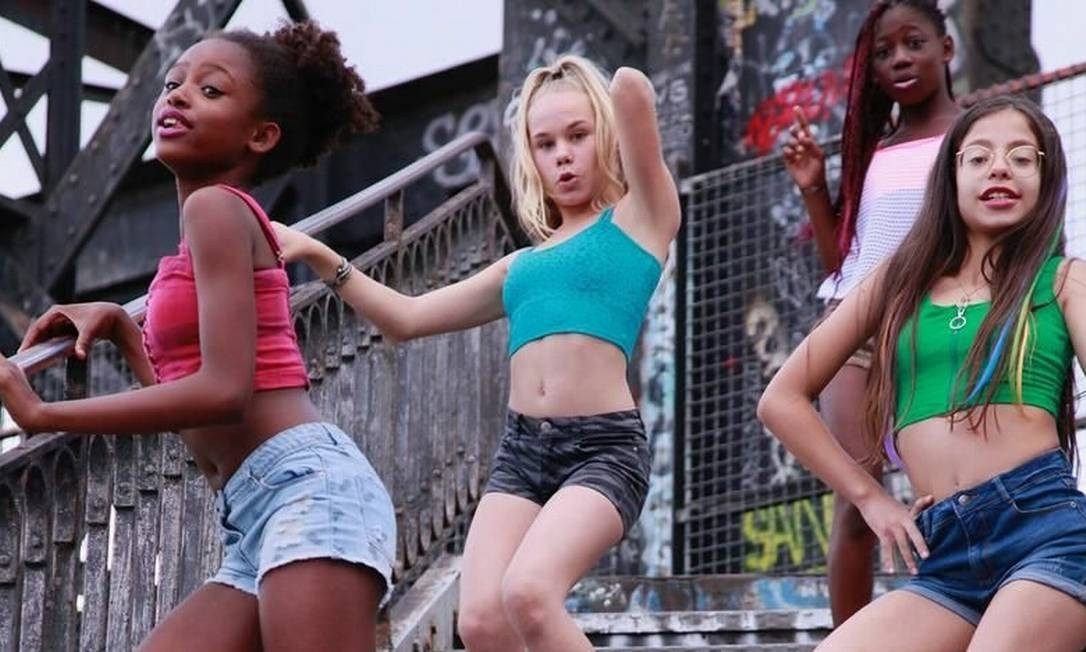Ministério da Damares pede investigação e suspensão do filme Cuties, da Netflix