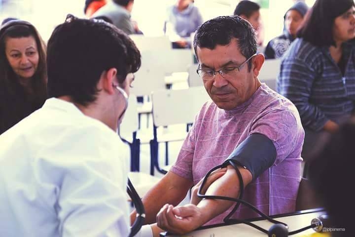 Ação social oferece atendimento médico gratuito em Guarujá | Jornal da Orla