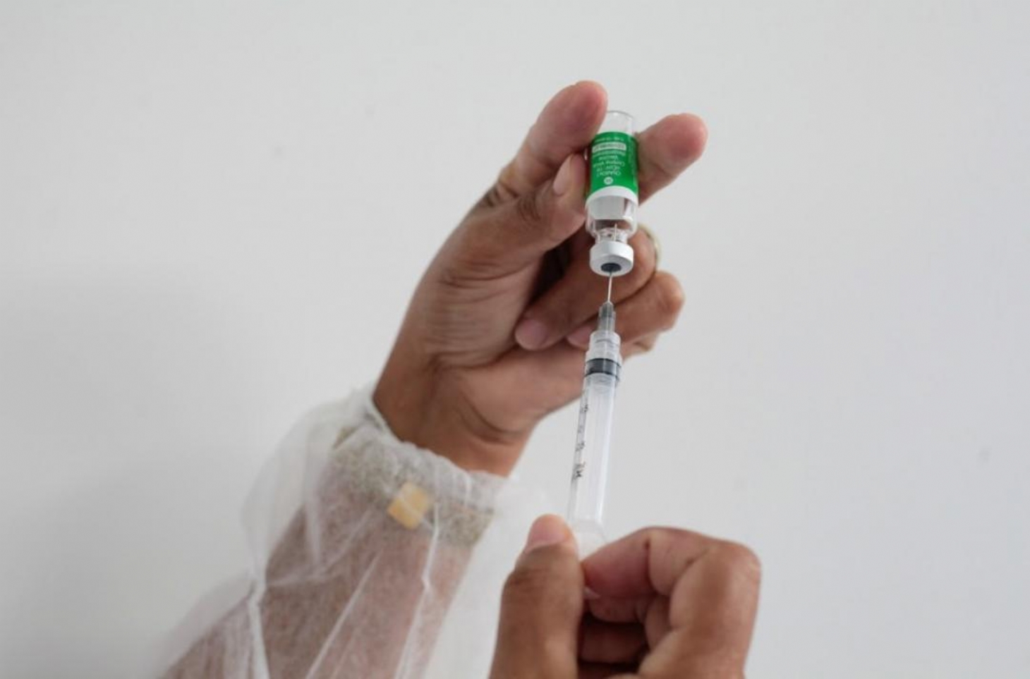 Vacinação contra a covid-19 prossegue em Santos nesta segunda-feira | Jornal da Orla