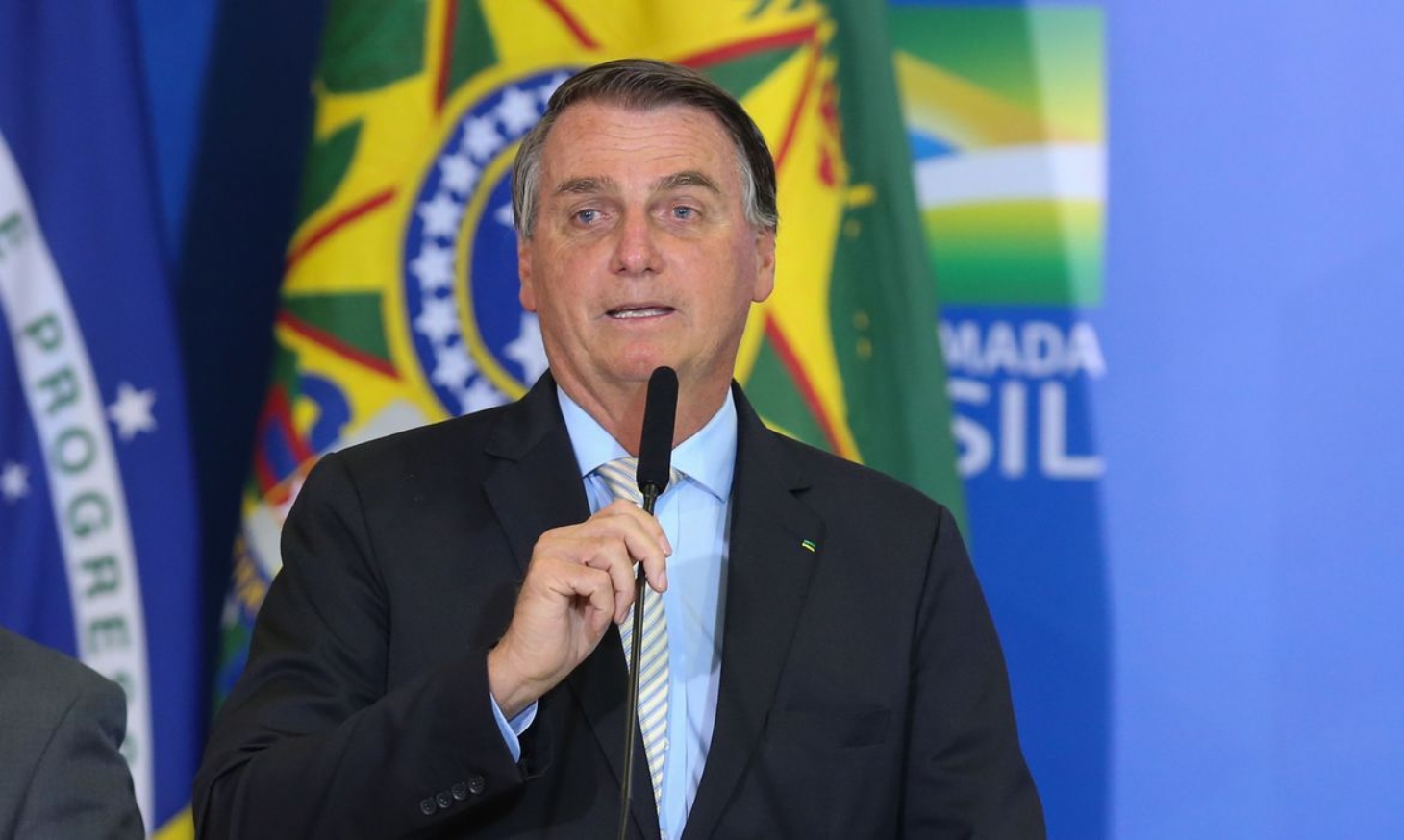 Bolsonaro diz não ter culpa de chr39absolutamente nadachr39 | Jornal da Orla