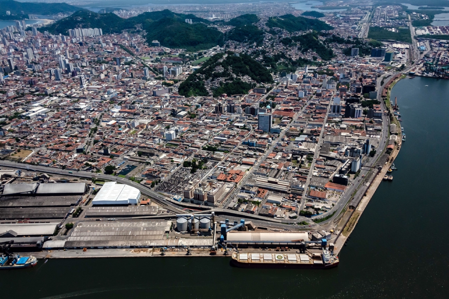 Estudos para terminal de grãos no Porto de Santos é protocolado no TCU | Jornal da Orla