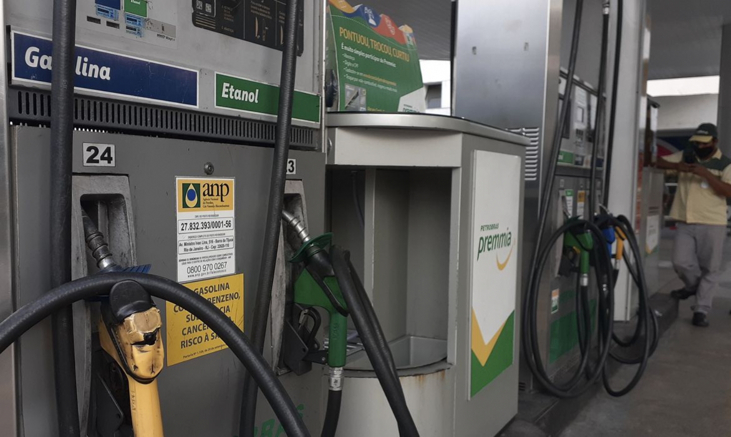 Postos serão obrigados a informar composição do preço de combustível | Jornal da Orla