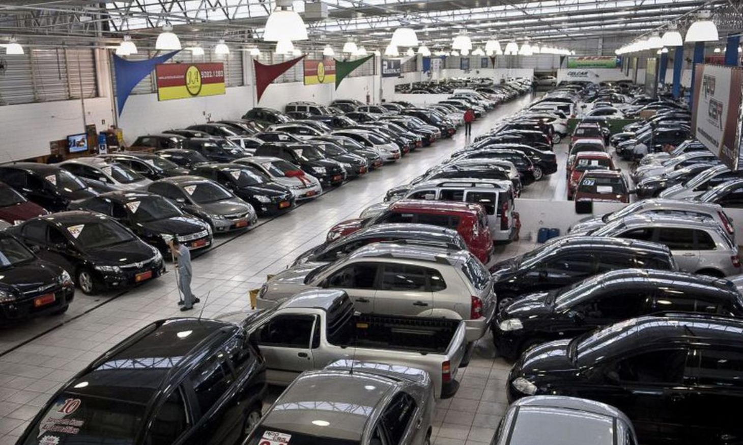 Transferência eletrônica de veículos a compradores começa a funcionar | Jornal da Orla