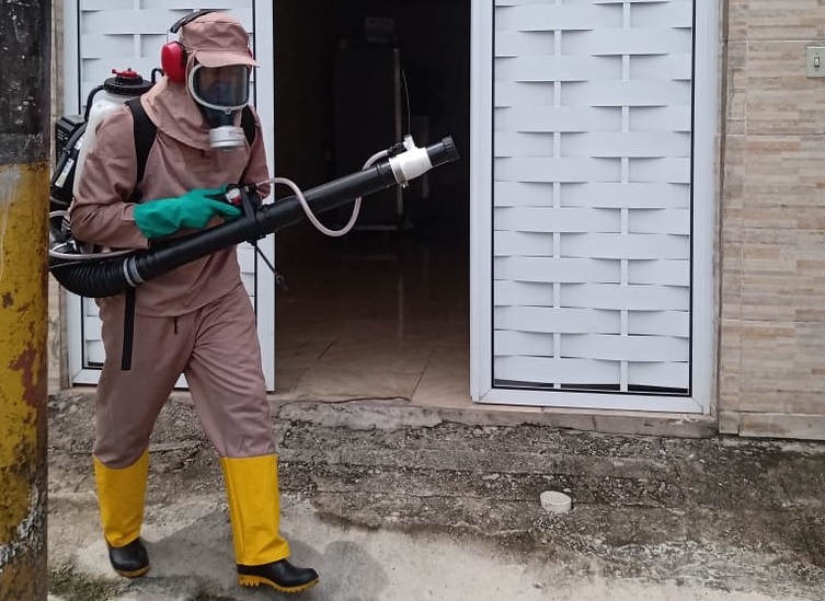 Guarujá intensifica ações de combate à dengue