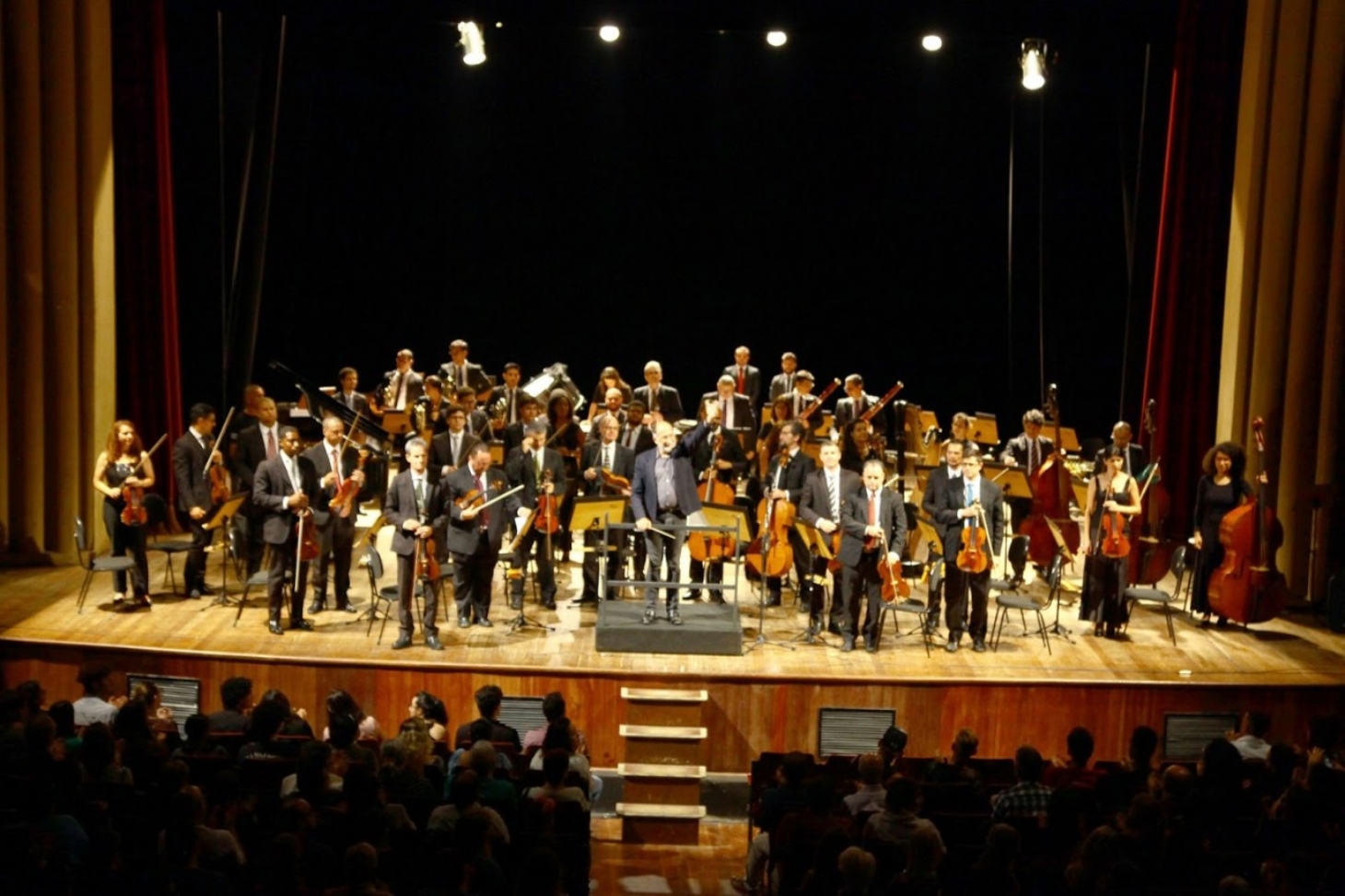 Sinfônica de Santos apresenta novo episódio da série sobre Claude Debussy | Jornal da Orla